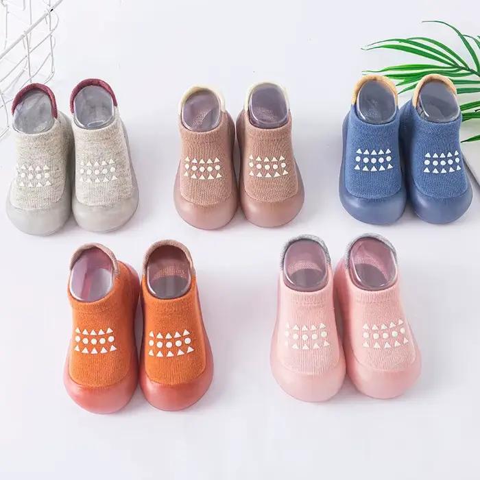 Chaussures d'été antidérapantes et respirantes en coton peigné pour enfants, chaussures à semelle so