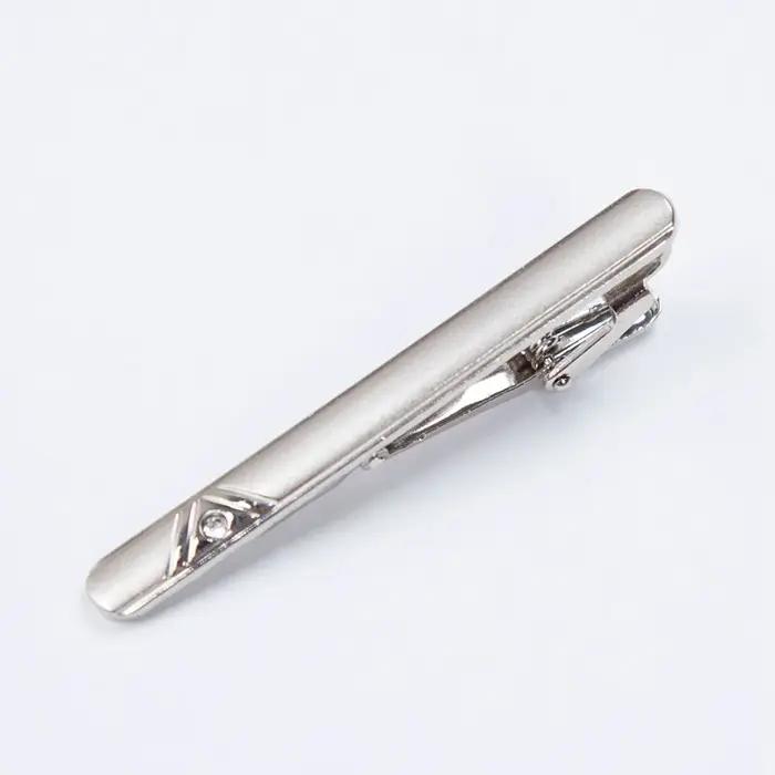 Pince à cravate en métal couleur argent pour hommes, pour cadeaux de mariage, fermoir à cravate, bar