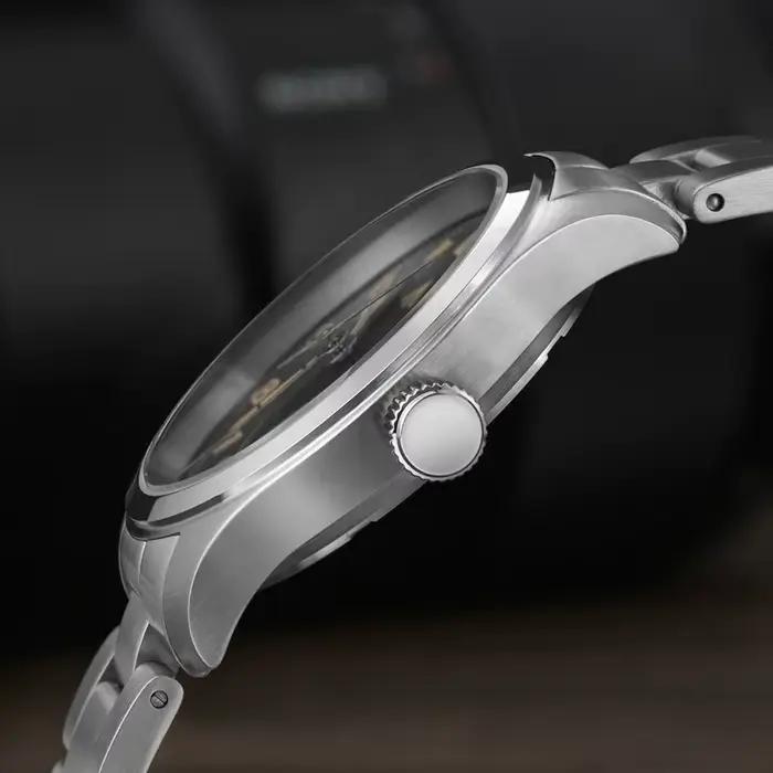 Militado ML08 montre à Quartz VH31 mouvement bande d'acier saphir cristal montre Vintage 10Bar étanc