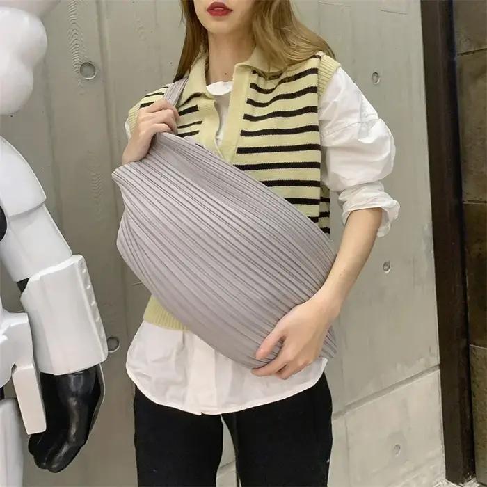 YUDX-Sac plissé de grande capacité pour femme, sac à bandoulière, rétro, simplicité, lancé, nouveau