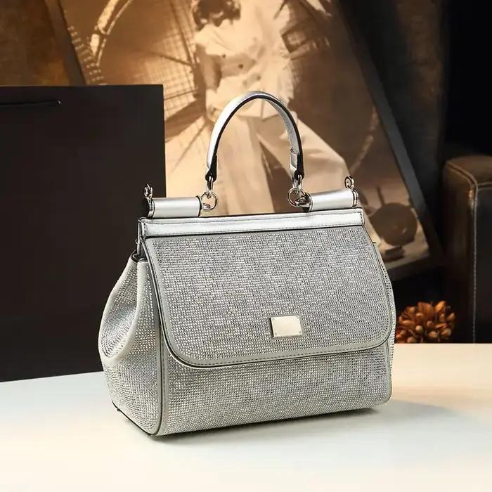 Concepteur de luxe flambant neuf de haute qualité diamant chaud mode sac à main femmes épaule sac à