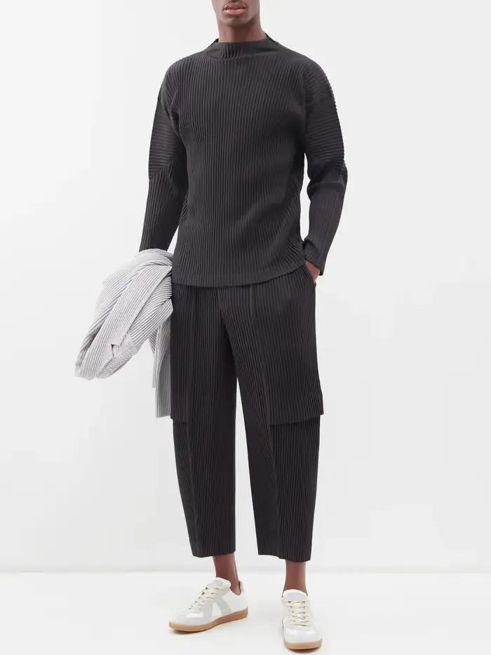 Miyake plissé homme manches longues T-Shirt mode classique noir haut à col roulé