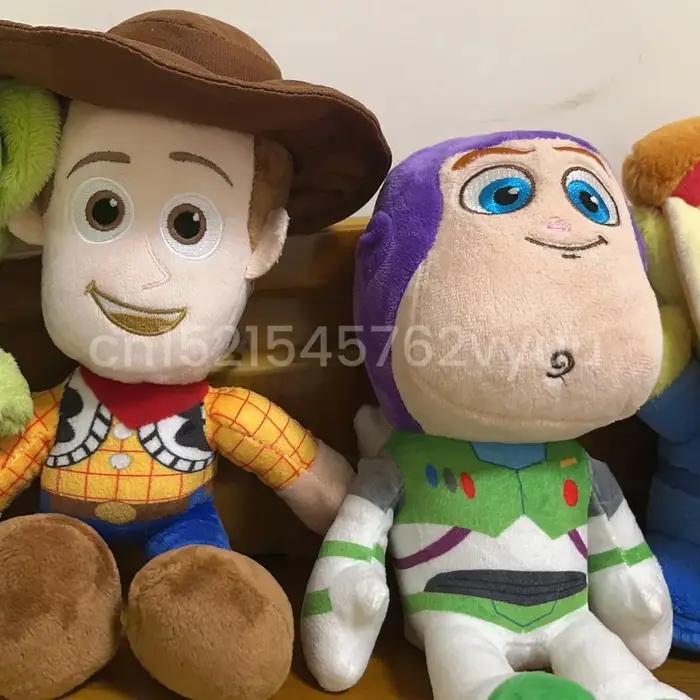 23 cm mignon Woody Buzz Lightyear peluche jouet belle peluche Anime Jessie peluches pendentif dessin