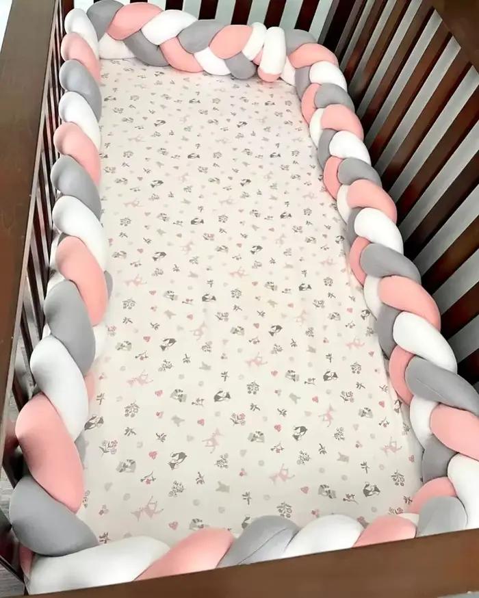 Protecteur de berceau tressé pour bébé : coussin pare-chocs 3 actions, sécurité nouveau-né 1 à 4 mois