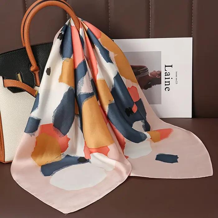 Foulard carré en Satin de soie imprimé de luxe pour femmes, châle Hijab, ruban pour cheveux, bandeau