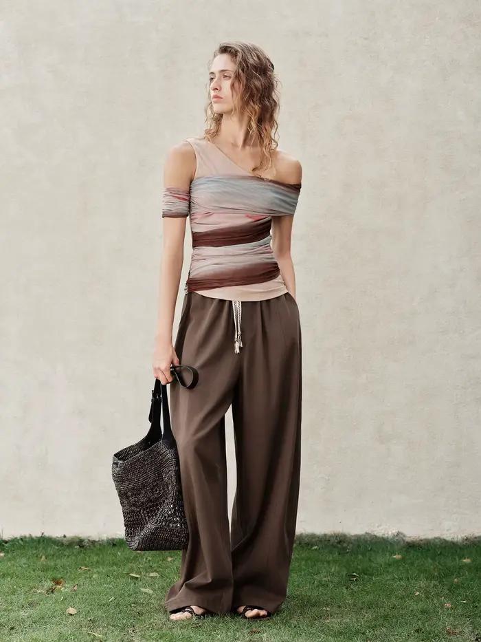 FSLE【Série Premium】T-shirt en tricot à col asymétrique et manches courtes pour femme, style rétro ét